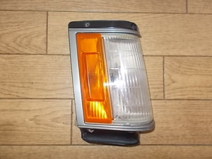  Toyota TT142 Corona van V right corner lamp winker side marker lens 20-106 TT140 AT141 RT141 TT147 KT147