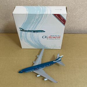 ■CATHAY PACIFIC公式 1/500 B747-400 The Spirit of Hong Kong【中古品】展示スタンド無し■キャセイパシフィック航空