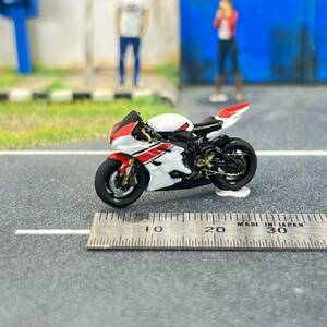 【ZZ-376】1/64 スケール ヤマハ YZF-R6 バイク フィギュア ミニチュア ジオラマ ミニカー MINI GT LBWK トミカ マテル 日本未発売