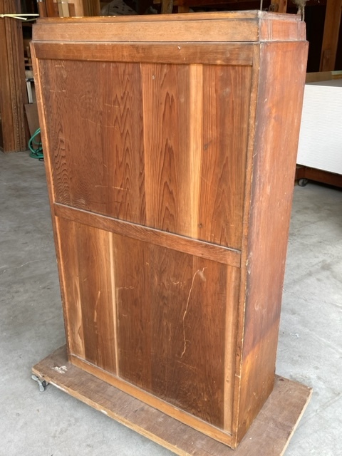 古い木製の引き出し付き収納棚 (W70cm×D30cm×H118cm) 陳列棚 古民具