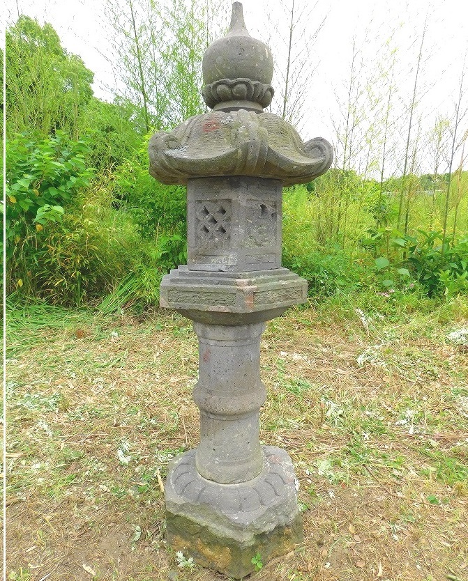 ヤフオク! -「日本 庭園 石 灯篭」(花、園芸) の落札相場・落札価格