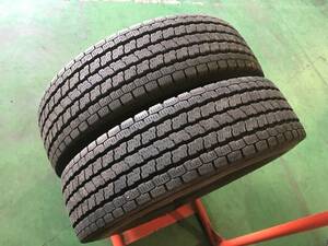 x344-3-6 ☆215/70R17.5 ヨコハマ iG91 中古2本セット価格！ 2017年製 スタッドレスタイヤ 残溝9ｍｍ♪ k60