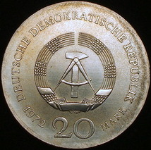 【旧東ドイツ大型銀貨】(1972年銘 21.0g 直径33mm)_画像2