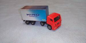 トミカ：いすゞ トラック イスズ 2009 コンテナ部 HINO ヘッドレッド 2305/オクパナ