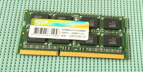 極美品秋得セール ノートPC用RAM 1.35V DDR3L 1600 PC3L-12800 8GB×1枚 