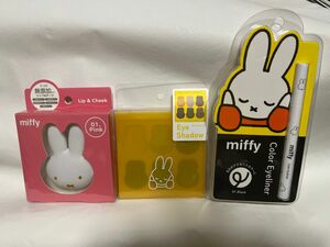 MFアイシャドウパレット　MFチークカラー01ピンク　MFアイライナーブラック