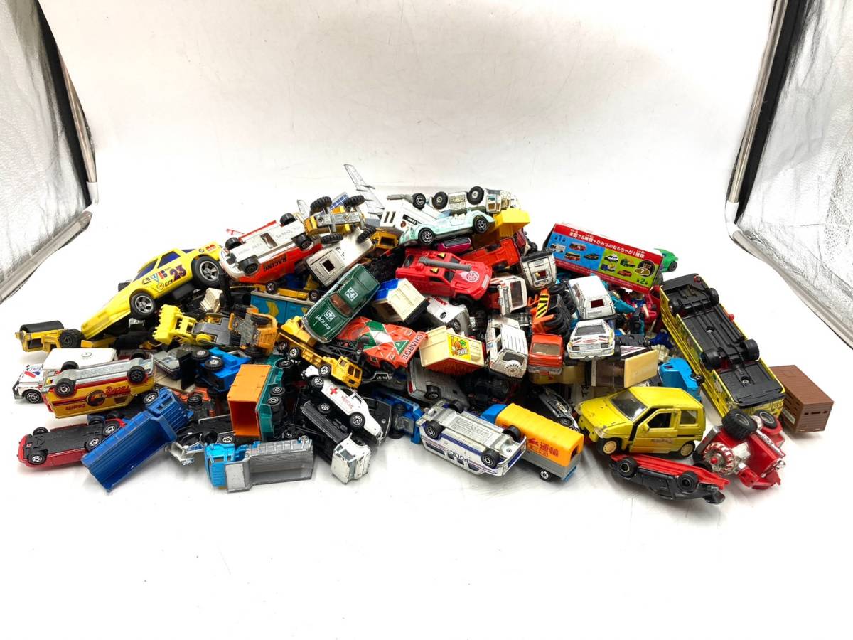 祝開店!大放出セール開催中 【美品】黒箱 トミカ クラッシックカー