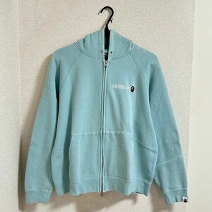 【正規品】 原宿店購入 A bathing ape アウター 水色