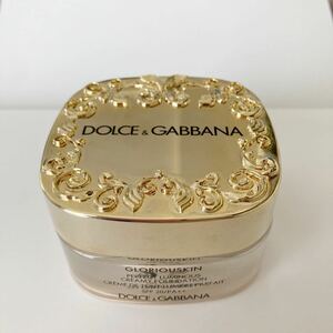  Dolce & Gabbana вид ti* Gloria s gold Perfect ruminas creamy основа *120* обычная цена 11000 иен 