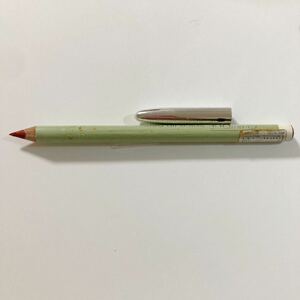  Clinique * lip pen sill *19* spice * red group * lip liner * regular price 2750 jpy 