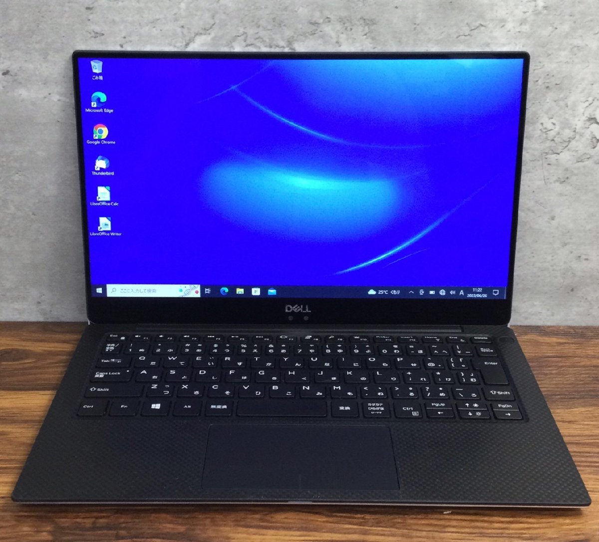 1円~ ○DELL XPS13 9370 / Core i7 8550U (1.80GHz) / メモリ 16GB