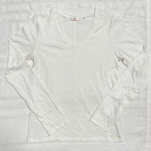 AZUL basic☆ホワイトVネックロンT白カットソーAZULbymoussy