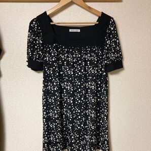 チュニック(アルファベットアルファベット)