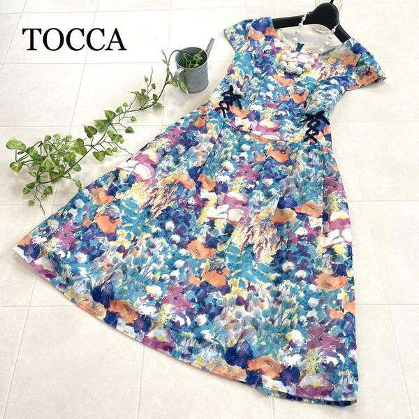 美品◆トッカ　洗える！TOCCA 水彩画　花柄　フレア　ひざ丈　ワンピース　0