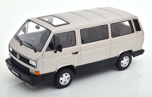 KK scale 1/18 VW T3 Multivan Magnum 1987　ライトグレー　ダイキャスト製　ワーゲン　バス