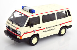 KK scale 1/18 VW Bus T3 Syncro 1987　ドイツ赤十字社　救急車　ダイキャスト製　ワーゲン　バス