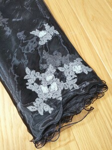 [ fashion ]* beautiful goods * embroidery. exist auger nji-* stole * on goods fine quality * party * wedding etc. * postage 230 jpy *