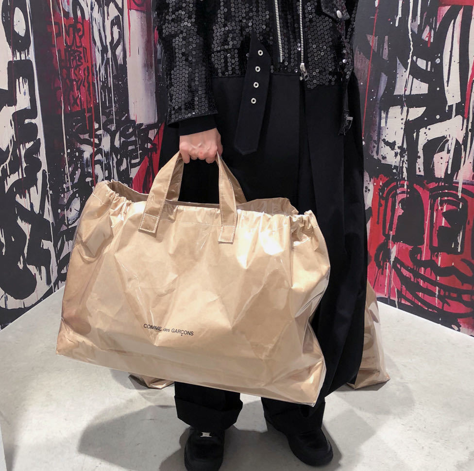 人気沸騰ブラドン 希少!付属品一式付やや難有グッチコムデギャルソン