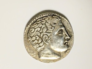 レプリカ 馬 ペロロス アポロ アレス 古代ギリシャ 銀貨 硬貨 コイン 350BC アンティーク キーホルダーペンダントお守りなどに G44