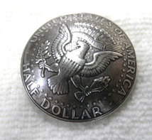 ケネディ ハーフダラー コンチョ LIBERTY イーグル ボタン 1/2ドル ＄ インディアン バイカー 硬貨 ボタン_画像1
