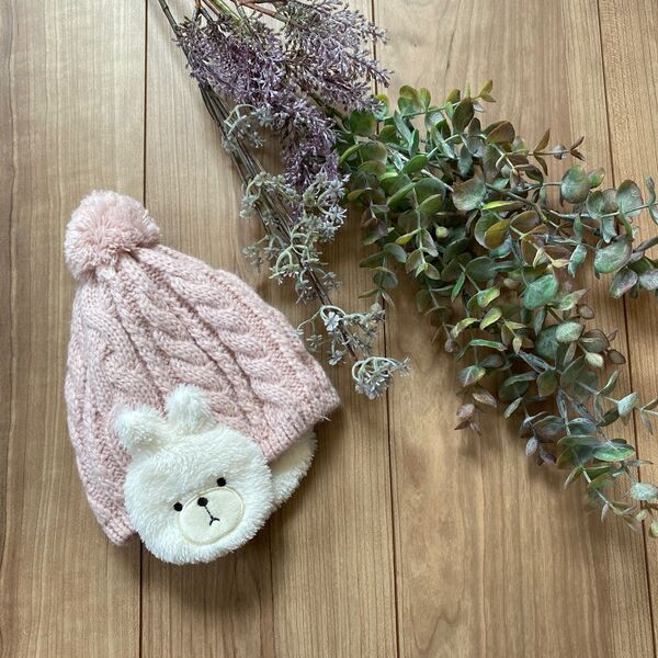赤ちゃん本舗 うさぎの耳のニット帽 未使用