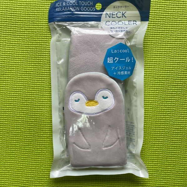 ネッククーラー　　ペンギン. 値下げ　　　　　　　　　　　　1100円→1000円