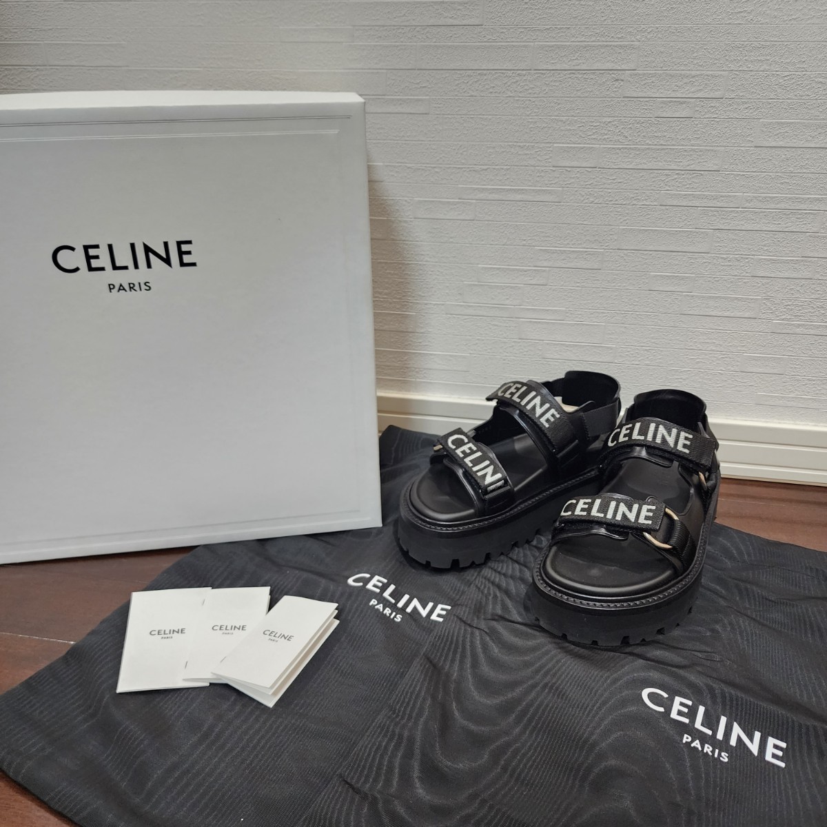 2024年最新】Yahoo!オークション -「celine サンダル 35」の中古品