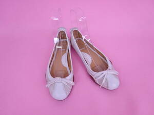 COACH Coach [JENILEE] Logo weave pattern ground pattern ballet shoes white 6 1/2