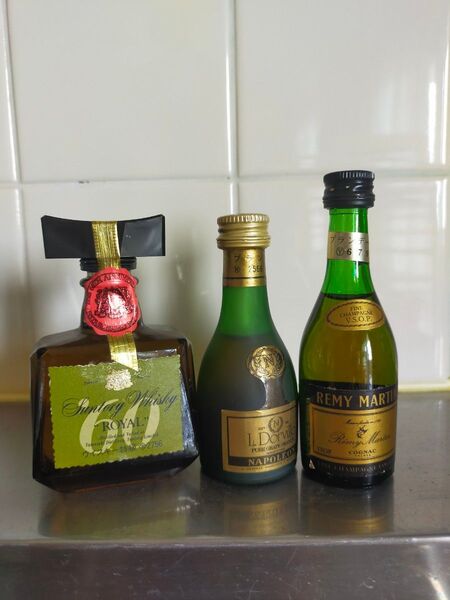 レア ミニボトルセット 古酒 L.Dorville NAPOLEON サントリーウイスキーローヤル レミーマルタン