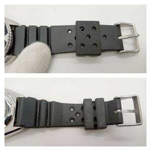 SEIKO セイコー 7548-7000 黒文字盤 デイデイト 3針 ラバーバンド クオーツ メンズ 腕時計の画像4
