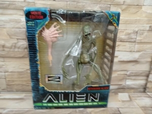  Alien 4 new bo-n Alien figure 
