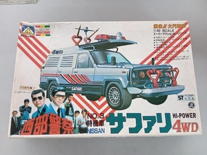  Aoshima 1/32 plastic model west part police no.03 Nissan Safari Special machine car 4 WD super action car series 