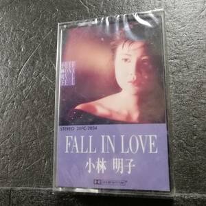 未開封　カセットテープ　小林明子　FALL IN LOVE　28FC-2034
