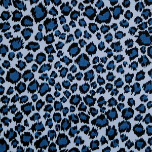 【即決】幅110cm×１ｍ◇布 生地 豹柄 ヒョウ レオパード アニマル 綿 ツイル サックス ブルー 水色・青系