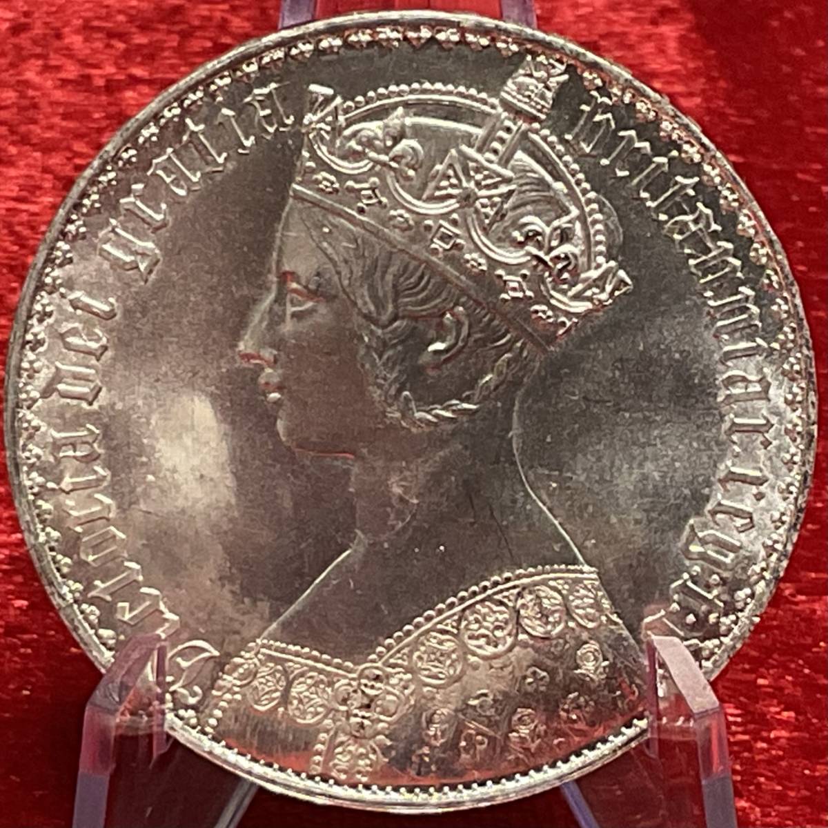 ヤフオク! -「ゴシッククラウン銀貨」(貨幣) の落札相場・落札価格
