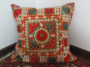 Art hand Auction Cushion cover◆40cm x 40cm◆Handmade in India Shipping included, furniture, interior, interior accessories, Cushion Cover