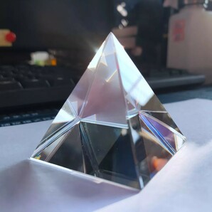 【特選】レインボー光学ガラスクリスタルピラミッドプリズム,高さ40mm,科学研究の画像4