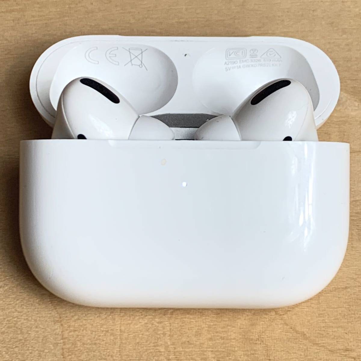 AirPods Pro 国内正規品 エアーポッズ プロ A2083 A2084 A2190 第1世代