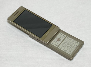 【動作品】N-07B ゴールド docomo FOMA amadana NECカシオモバイル ガラケー ケータイ 判定○