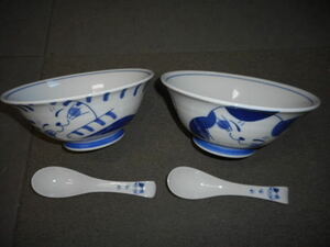 藍染ねこちぐらラーメン鉢２柄、レンゲ２本セット　日本製　美濃焼　新品未使用