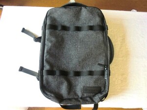 新品　セッションズ（SESSIONS） TECH TRAVEL バックパック 【容量】24+10L　ディパック リュック　通勤 通学 トラベル　12,100円（税込）