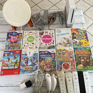 Wii 本体　コントローラー5つ　ヌンチャク２つ モーション２つ　太鼓　ソフト10本セット