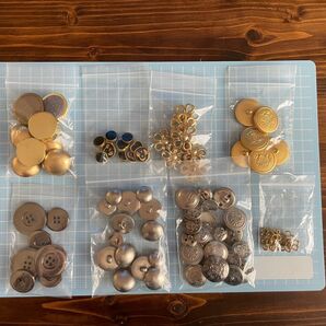 アンティークボタン