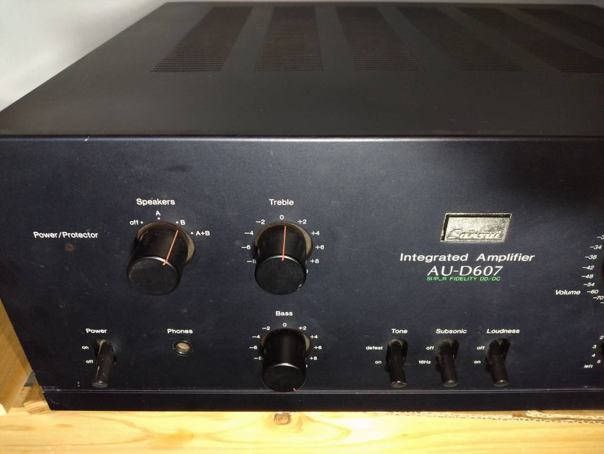 SANSUI サンスイ プリメインアンプ AU−D607 基本動作確認しました