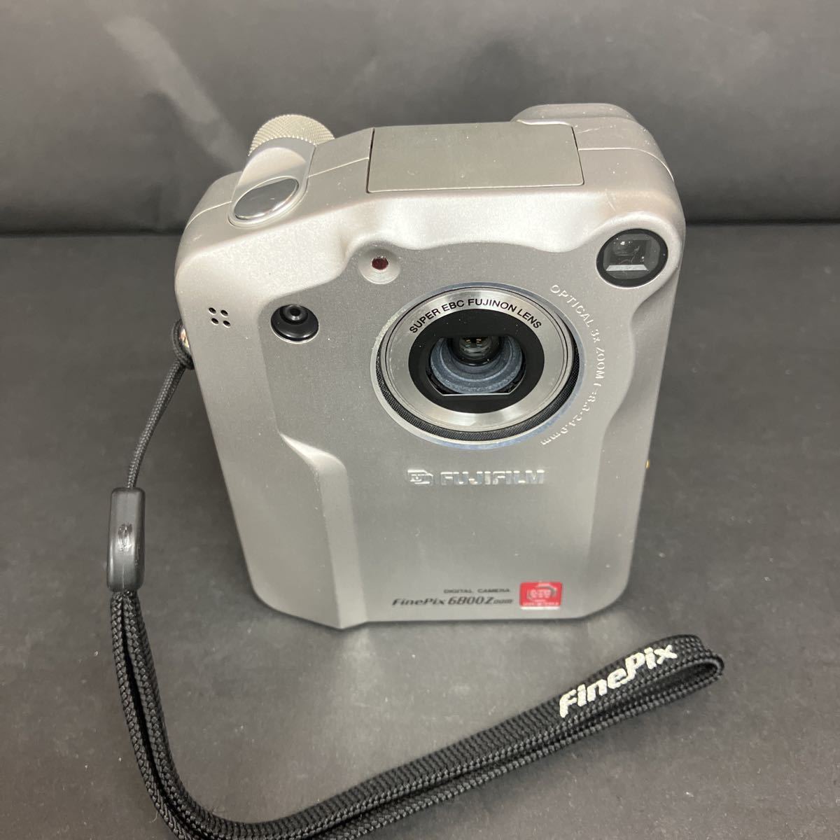 外装美品 デジカメ 富士フィルム FUJIFILM FinePix 6800Z