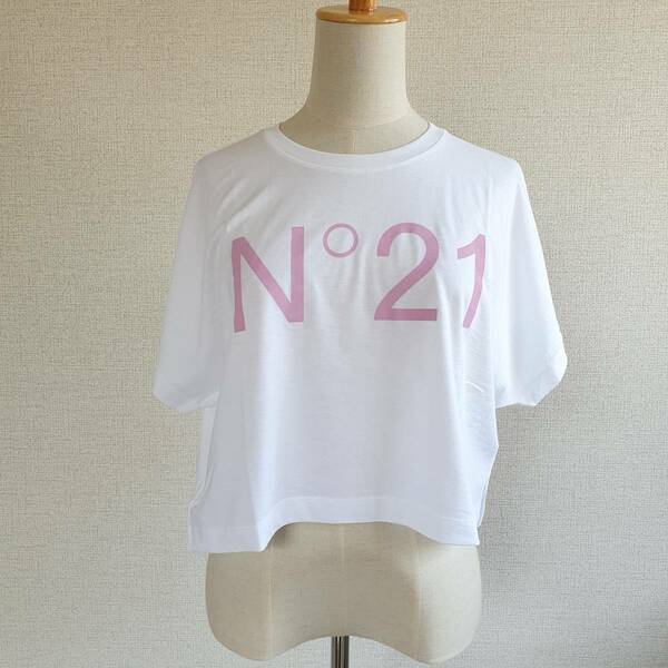 【新品・未使用】N°21 KIDS ロゴ クロップドTシャツ　ホワイト　14Y　N21558N0153
