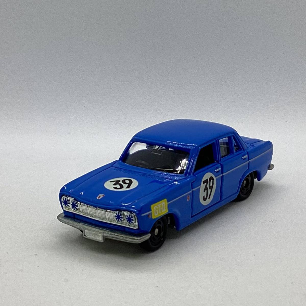 Yahoo!オークション -「トミカ レーシングカー」の落札相場