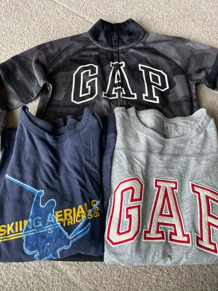 長袖Tシャツ　3点セット　GAP 男児　小学生