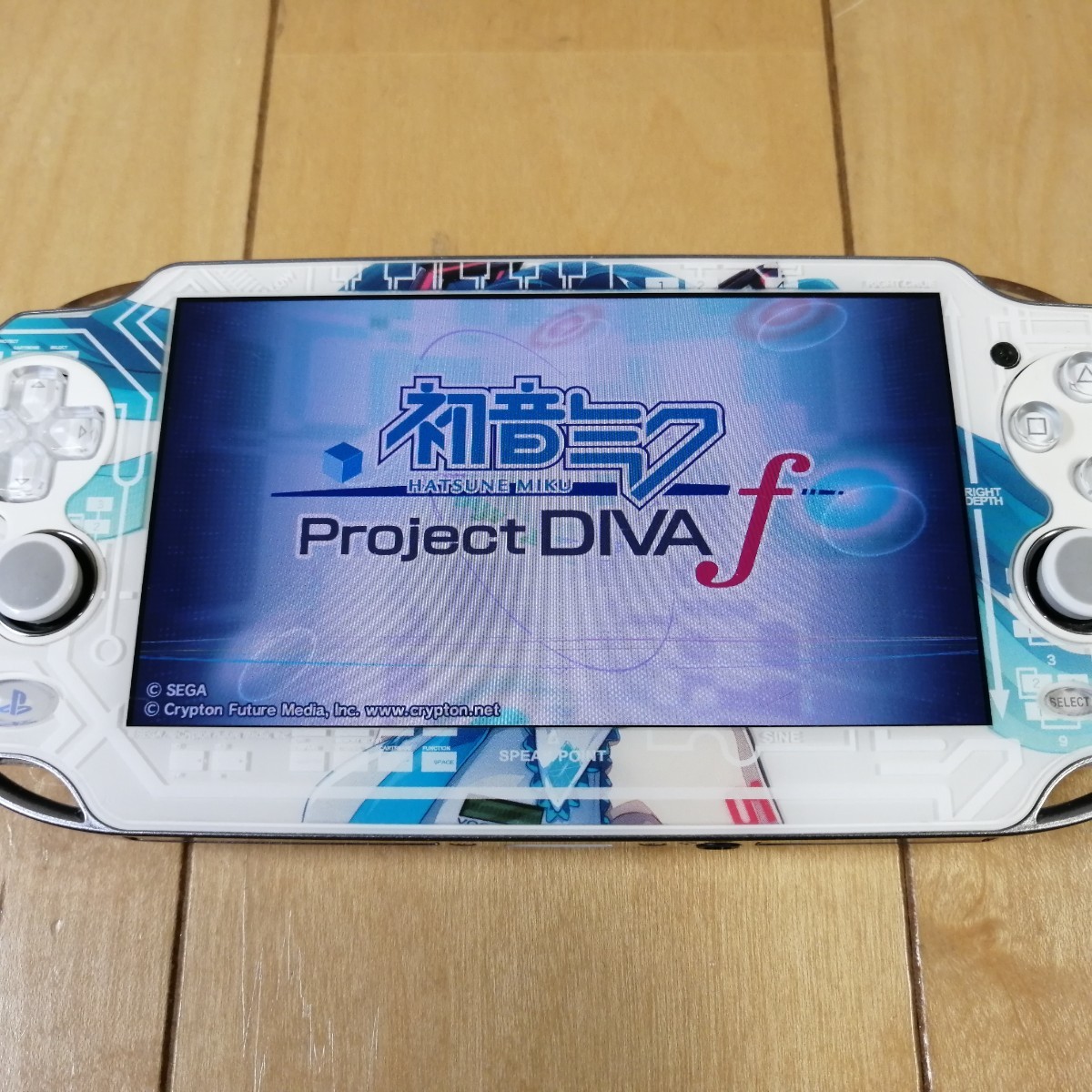 希少!! 動作確認済!! SONY PSVITA 初音ミク Limited Edition 3G/Wi-Fi