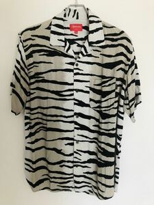 SUPREME 18SS tiger stripe rayon shirts 　M シュプリーム　タイガーストライプ　レーヨンシャツ　オープンカラーシャツ　タイガー　総柄